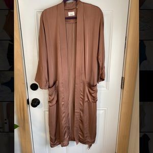 Aritzia - silk kimono,size S